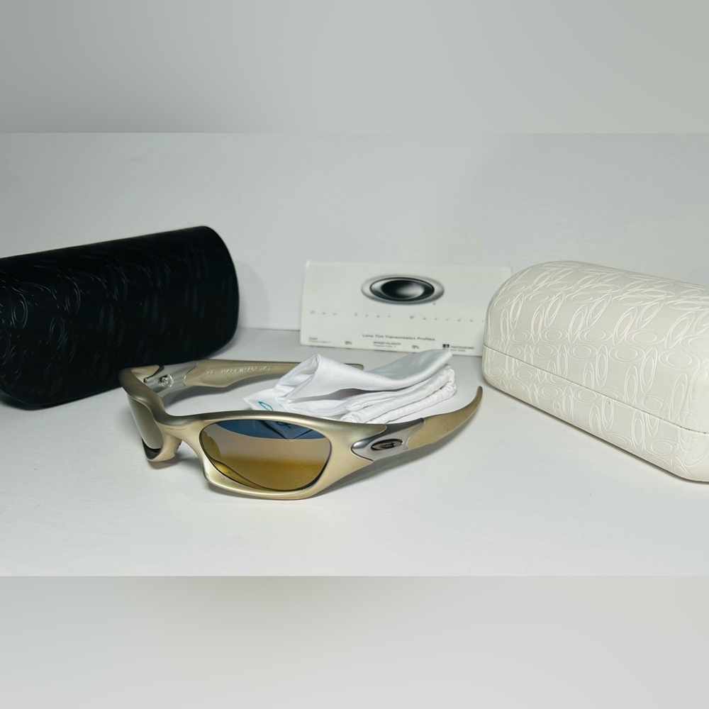 Oakley valve 1.0 sunglasses